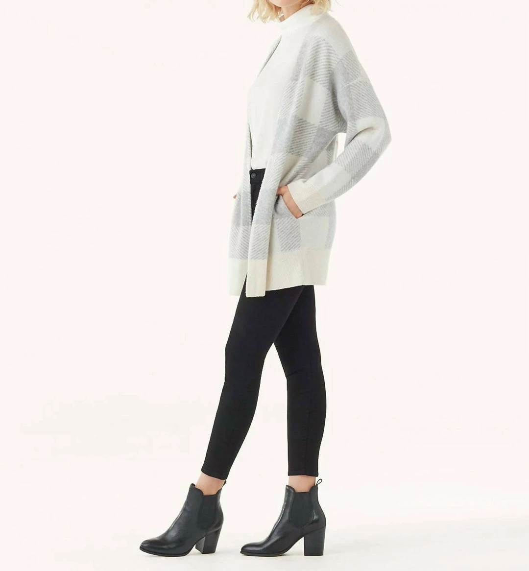 New ๐ Splendid Aurora Soft Cashmere Plaid Cardigan in Grey/White โ 4 New ๐ Splendid Aurora Soft Cashmere Plaid Cardigan in Grey/White โ - Image 2